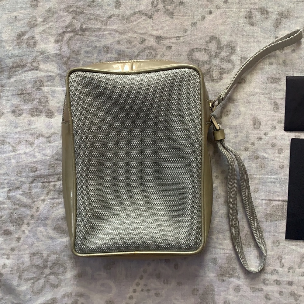 Vintage Prada Sport Bike Lux Pochette Wristlet Argento Gray Made in Italy - Picture 4 of 17